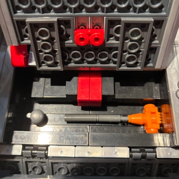 Mega bloks Tesla cybertruck - Picture 5 of 7